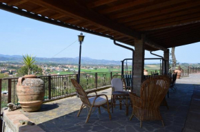 3 bedrooms appartement with shared pool furnished garden and wifi at Torgiano Torgiano